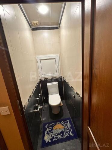 Satılır 2 otaqlı köhnə tikili 65 m², Bakıxanov q., photo 15 from 16
