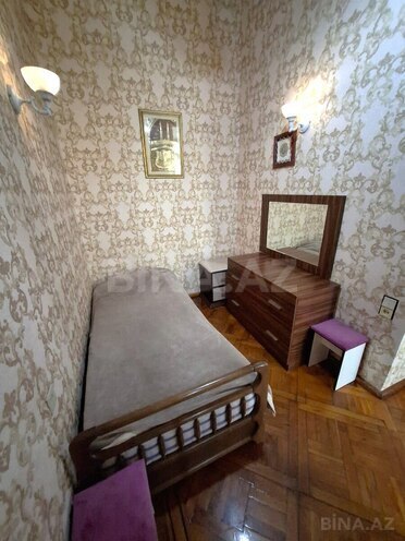 Satılır 3 otaqlı köhnə tikili 75 m², 28 May m., photo 11 from 21