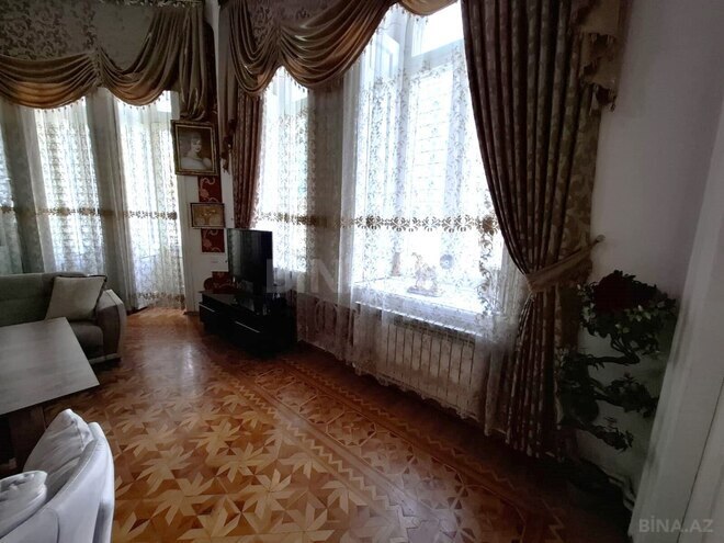 Satılır 3 otaqlı köhnə tikili 75 m², 28 May m., photo 7 from 21