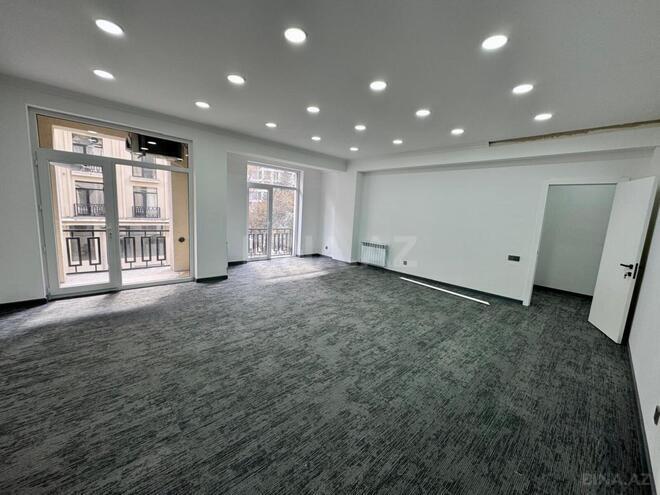 Сдаётся 11-комн. офис 400 м², Насиминский  р., photo 4 from 23