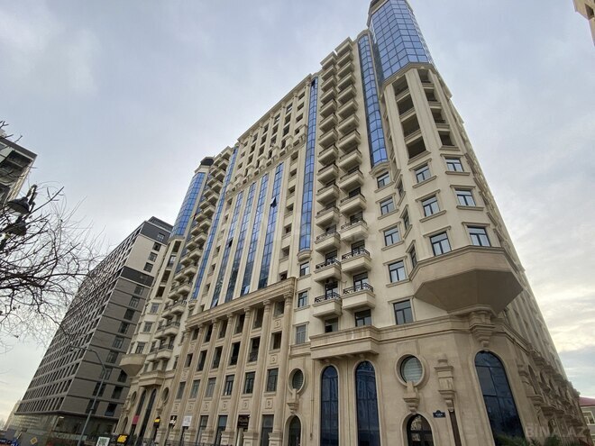 Satılır 4 otaqlı yeni tikili 206 m², 28 May m., photo 1 from 21