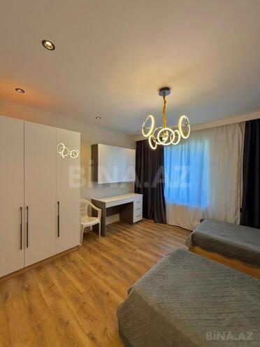Продаётся 6-комн. дом/дача 220 м², пос. Шувеляны, photo 13 from 28