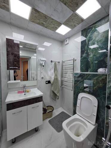 Продаётся 2-комн. вторичка 56 м², м. Элмляр Академиясы, photo 14 from 17