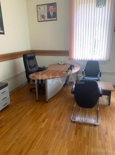 Сдаётся 3-комн. офис 100 м², м. Ичеришехер, photo 9 from 16