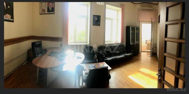 Сдаётся 3-комн. офис 100 м², м. Ичеришехер, photo 7 from 16