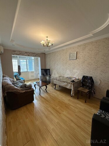 Продаётся 2-комн. вторичка 65 м², Бинагадинский р., photo 3 from 13