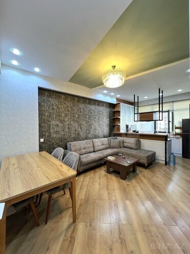 Продаётся 3-комн. новостройка 85 м², Насиминский  р., photo 1 from 15