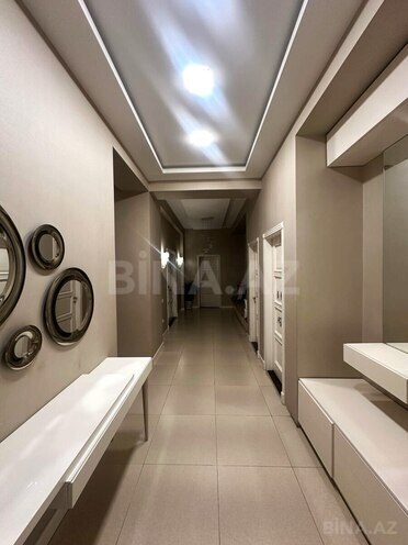 Продаётся 4-комн. новостройка 200 м², м. Низами, photo 4 from 14