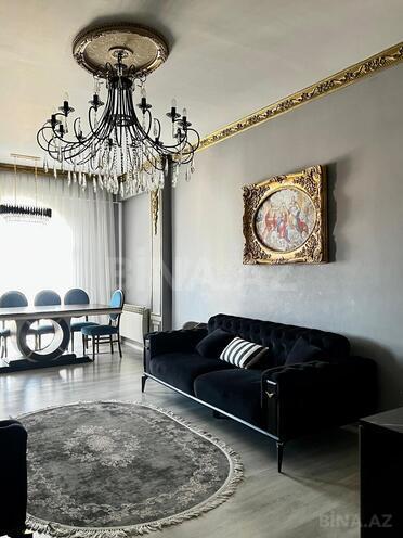 Сдаётся 3-комн. новостройка 110 м², м. Иншаатчылар, photo 1 from 20