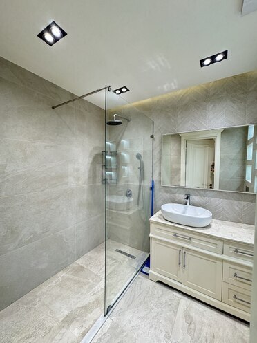 Продаётся 3-комн. новостройка 107 м², м. Элмляр Академиясы, photo 21 from 27