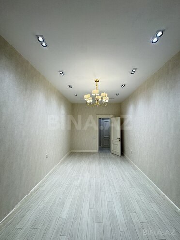 Продаётся 3-комн. новостройка 107 м², м. Элмляр Академиясы, photo 13 from 27