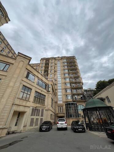 Сдаётся 3-комн. новостройка 130 м², м. Сахил, photo 4 from 16