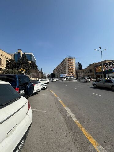 Продаётся 3-комн. вторичка 85 м², м. Азадлыг проспекти, photo 3 from 23