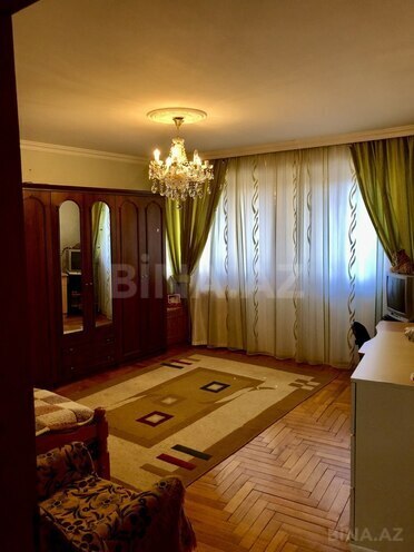 Продаётся 5-комн. вторичка 120 м², м. Ази Асланов, photo 6 from 27