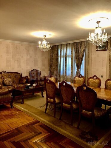 Продаётся 5-комн. вторичка 120 м², м. Ази Асланов, photo 12 from 27