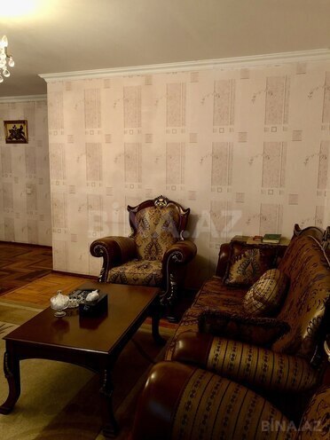 Продаётся 5-комн. вторичка 120 м², м. Ази Асланов, photo 15 from 27