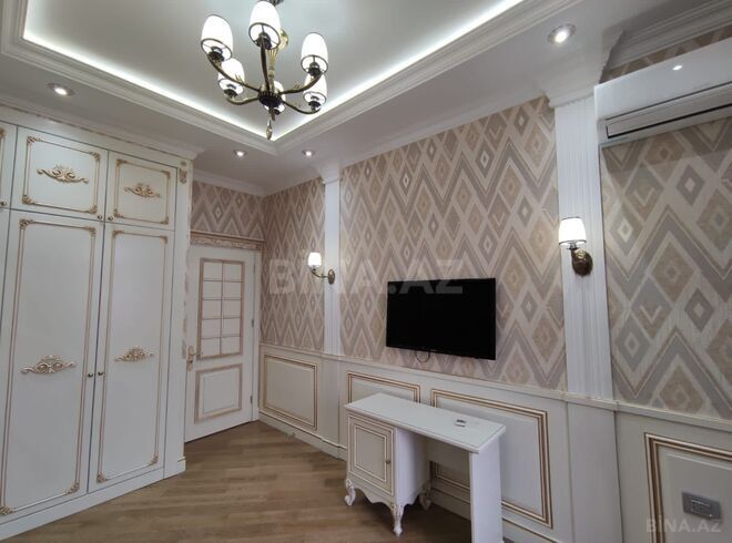 Продаётся 4-комн. новостройка 153 м², м. Элмляр Академиясы, photo 16 from 27