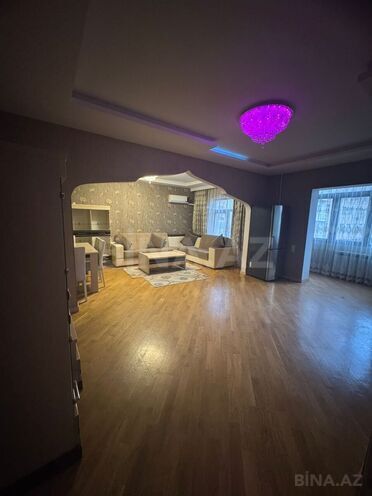 Satılır 5 otaqlı köhnə tikili 110 m², Massiv G q., photo 5 from 8