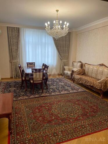 Продаётся 3-комн. новостройка 105 м², м. Ази Асланов, photo 3 from 10