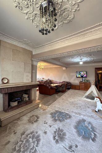 Продаётся 8-комн. дом/дача 600 м², Хатаинский р., photo 4 from 9