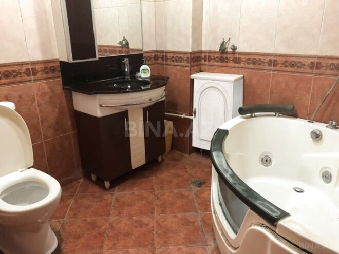 Satılır 3 otaqlı köhnə tikili 100 m², 28 May m., photo 18 from 21