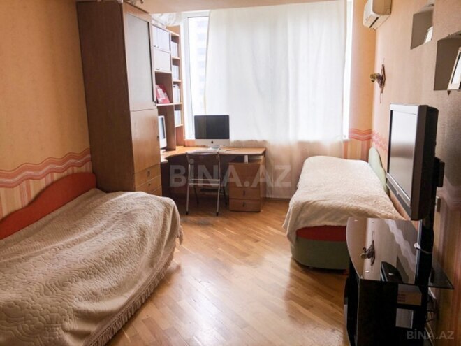 Satılır 3 otaqlı köhnə tikili 100 m², 28 May m., photo 5 from 21