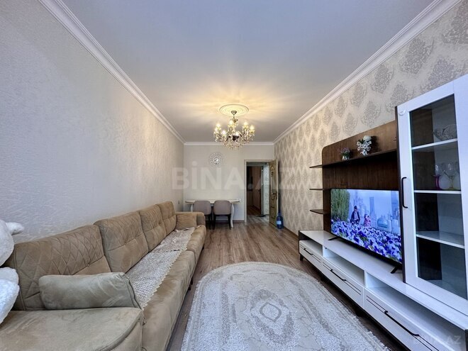 Сдаётся 3-комн. вторичка 75 м², м. Азадлыг проспекти, photo 1 from 16