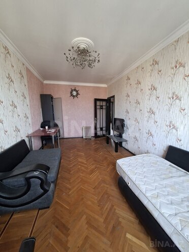 Satılır 3 otaqlı köhnə tikili 75 m², Əhmədli m., photo 8 from 12