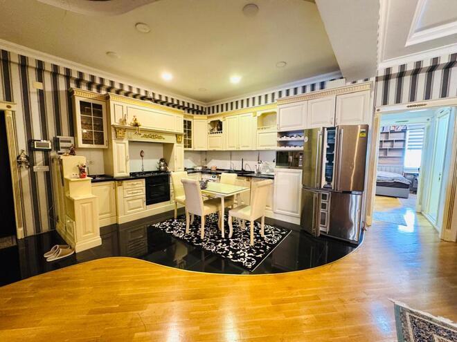 Satılır 4 otaqlı yeni tikili 140 m², İnşaatçılar m., photo 7 from 17