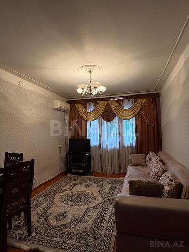 Satılır 2 otaqlı köhnə tikili 55 m², Xalqlar Dostluğu m., photo 1 from 10