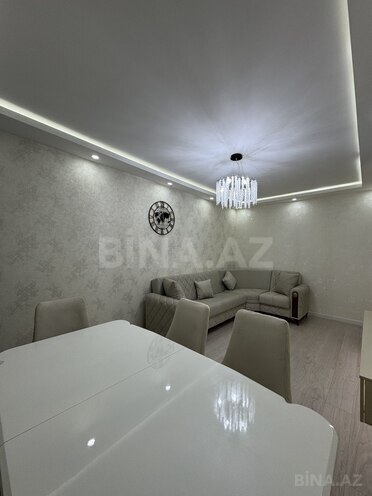 Продаётся 2-комн. вторичка 60 м², м. Ази Асланов, photo 5 from 16