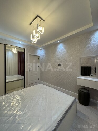 Продаётся 2-комн. вторичка 60 м², м. Ази Асланов, photo 8 from 16