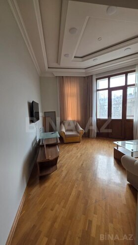 Продаётся 2-комн. вторичка 60 м², м. Сахил, photo 5 from 17