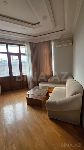 Продаётся 2-комн. вторичка 60 м², м. Сахил, photo 4 from 17