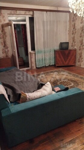 İcarəyə verilir 1 otaqlı köhnə tikili 30 m², Bakıxanov q., photo 6 from 7