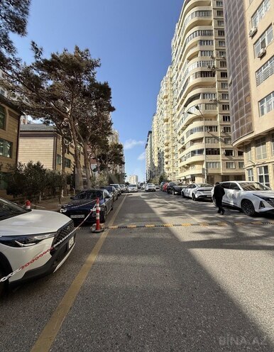 İcarəyə verilir 3 otaqlı yeni tikili 162 m², 8 Noyabr m., photo 18 from 20