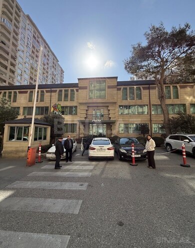 İcarəyə verilir 3 otaqlı yeni tikili 162 m², 8 Noyabr m., photo 17 from 20