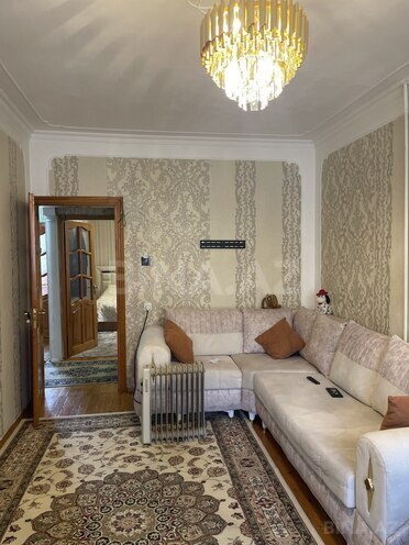 Satılır 2 otaqlı köhnə tikili 65 m², Yeni Günəşli q., photo 4 from 16