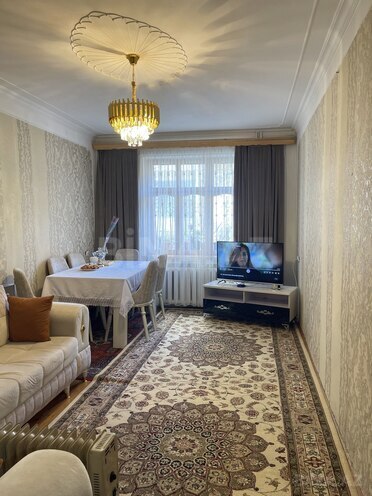 Satılır 2 otaqlı köhnə tikili 65 m², Yeni Günəşli q., photo 3 from 16