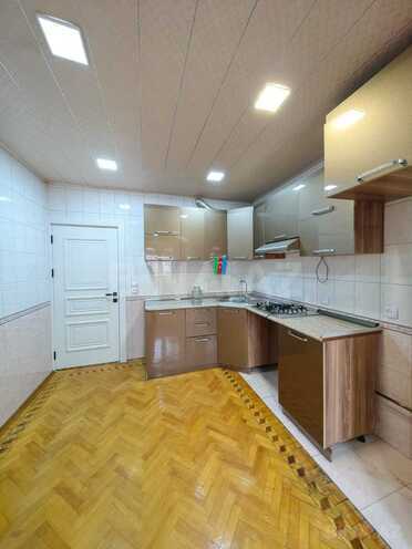 Продаётся 3-комн. вторичка 85 м², пос. Бакиханова, photo 13 from 19