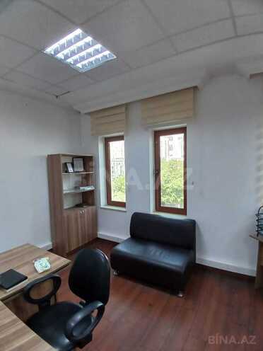 Сдаётся 1-комн. офис 35 м², м. 8 ноября, photo 5 from 11