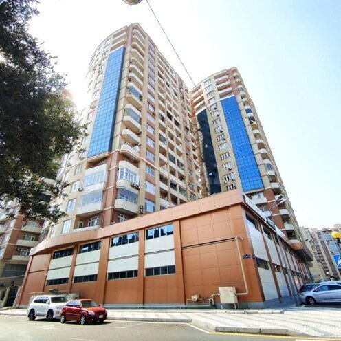 Satılır 3 otaqlı yeni tikili 130 m², Şah İsmayıl Xətai m., photo 1 from 12