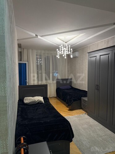 Продаётся 3-комн. новостройка 145 м², м. Нефтчиляр, photo 23 from 28