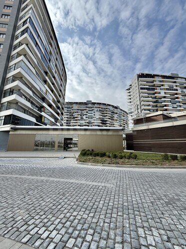 Продаётся 2-комн. новостройка 82 м², пос. Бинагади, photo 1 from 17