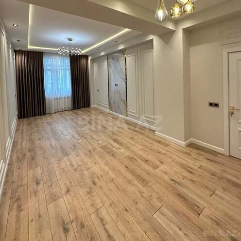 Продаётся 2-комн. новостройка 80 м², м. Иншаатчылар, photo 4 from 12