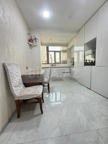 Продаётся 4-комн. вторичка 120 м², photo 18 from 32