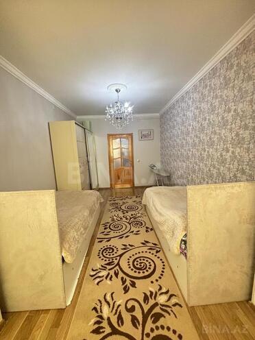 Продаётся 4-комн. вторичка 120 м², photo 13 from 32