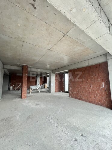 Продаётся 3-комн. новостройка 126.5 м², м. Элмляр Академиясы, photo 6 from 8