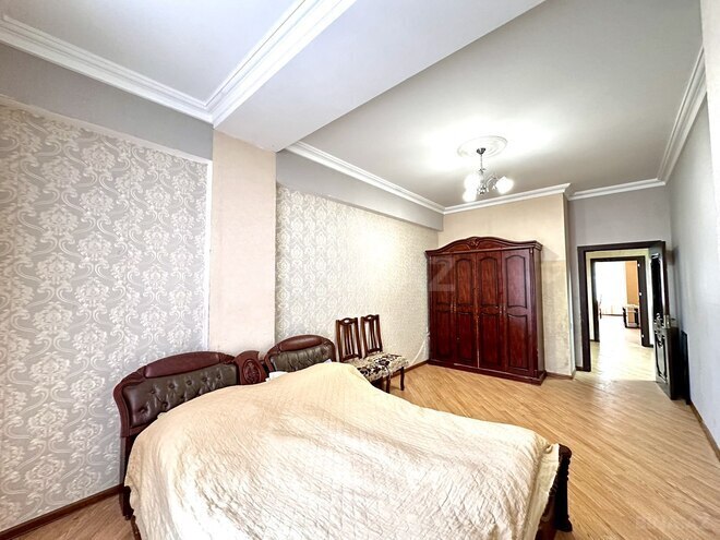 Satılır 4 otaqlı köhnə tikili 110 m², Nəriman Nərimanov m., photo 8 from 21