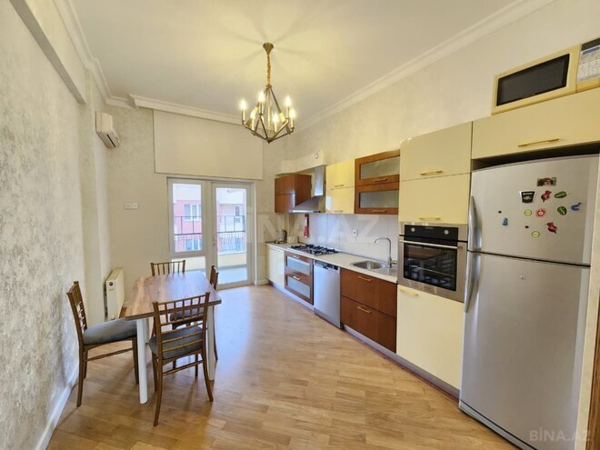 Сдаётся 3-комн. новостройка 150 м², Насиминский  р., photo 14 from 18